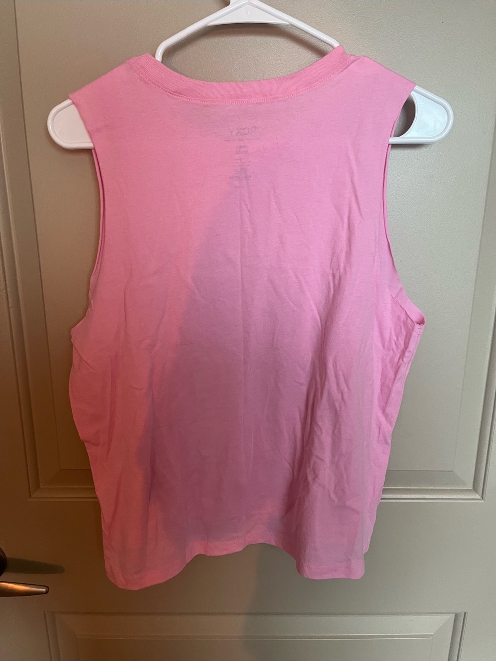 Roxy Women’s Pink Maui Pineapple Graphic Muscle tank - Picture 3 of 3